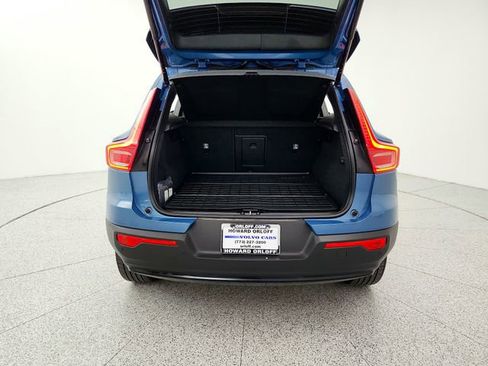 Used 2023 Volvo XC40 B5 Plus w/ Climate Package AWD/4WD image 19