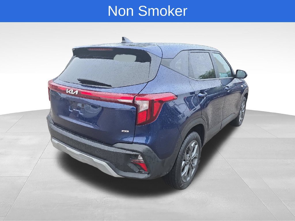 Used 2026 Kia Seltos LX AWD/4WD image 6
