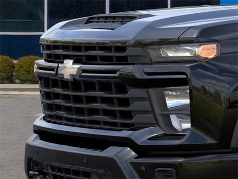 New 2026 Chevrolet Silverado 2500 Custom image 13