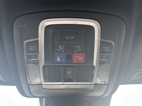 Used 2023 RAM 1500 Limited w/ Body Color Bumper Group image 29