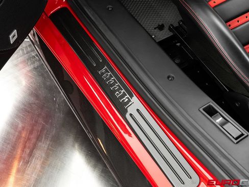 Used 2019 Ferrari 488 Pista Coupe RWD image 50