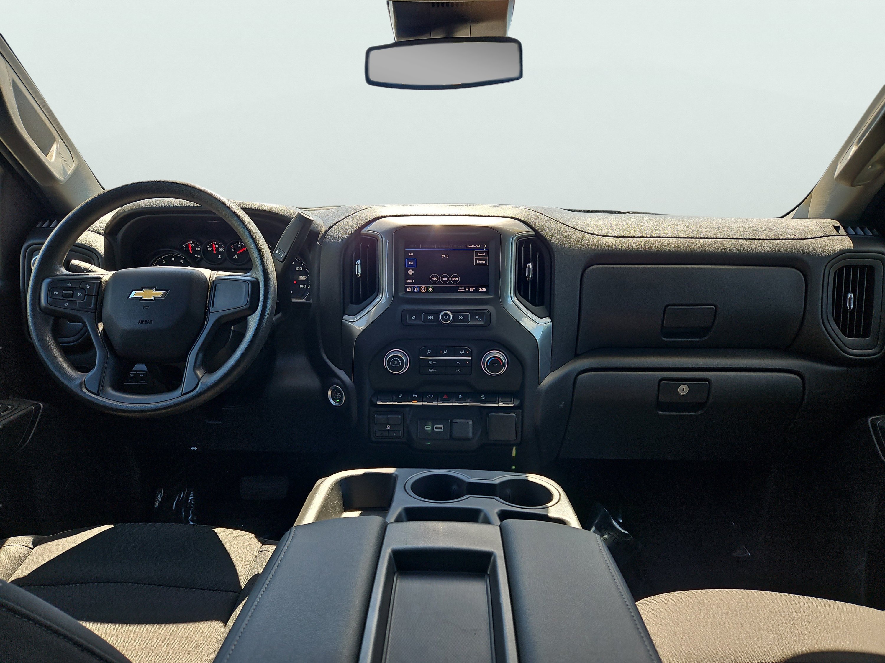 Used 2024 Chevrolet Silverado 2500 Custom AWD/4WD image 3