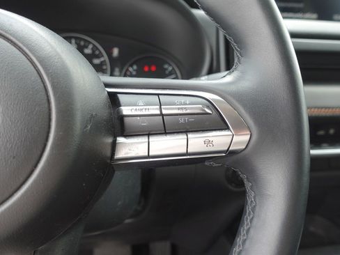 Used 2025 MAZDA CX-50 AWD 2.5 Hybrid w/ Premium Pkg image 14