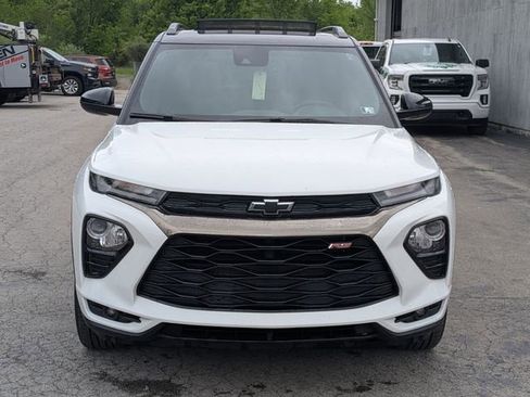 Used 2022 Chevrolet TrailBlazer RS w/ Sun and Liftgate Package AWD/4WD image 13
