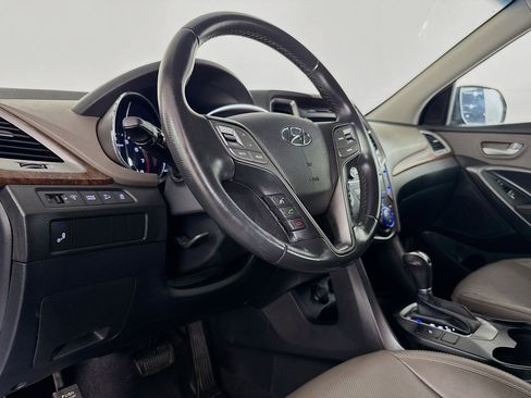 Used 2017 Hyundai Santa Fe SE w/ SE Premium Package 02 image 22