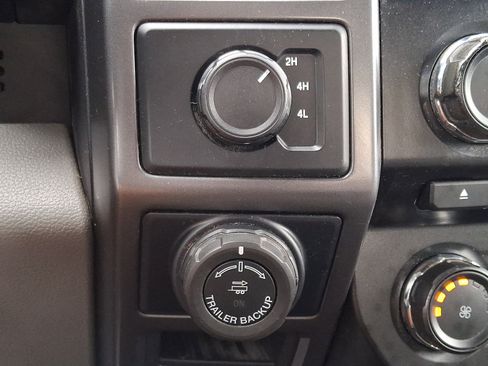 Used 2016 Ford F150 XLT w/ Equipment Group 301A Mid AWD/4WD image 22