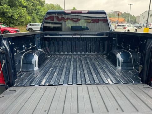 Used 2023 Chevrolet Silverado 1500 LT AWD/4WD image 17