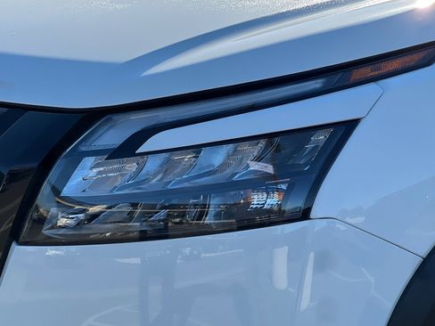Certified 2025 Nissan Pathfinder Rock Creek image 53