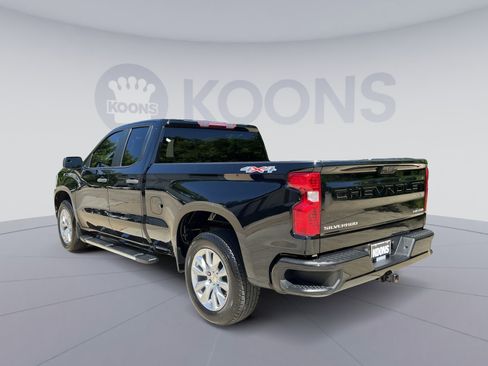 Used 2022 Chevrolet Silverado 1500 Custom AWD/4WD image 4