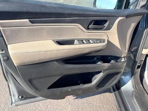 Used 2020 Honda Odyssey EX image 21