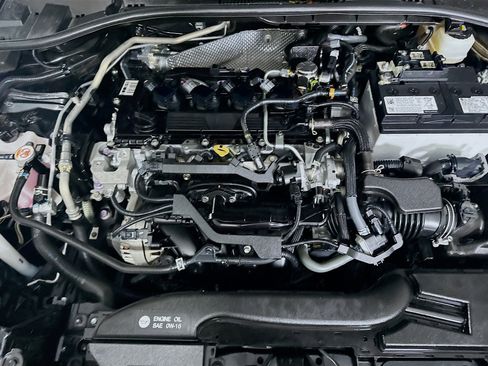 Used 2023 Toyota Corolla Cross L image 30