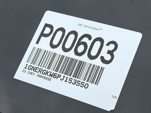 Used 2023 Chevrolet Traverse LT FWD image 33