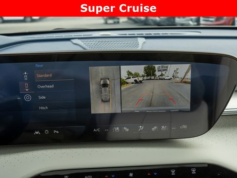 New 2026 Buick Enclave Avenir w/ Super Cruise Package image 17