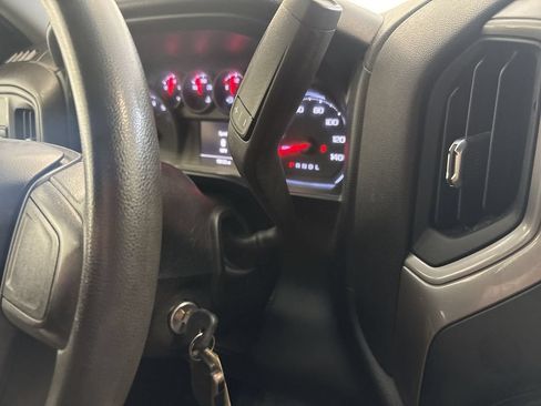 Used 2021 GMC Sierra 1500 2WD Crew Cab w/ Fleet Convenience Package image 16