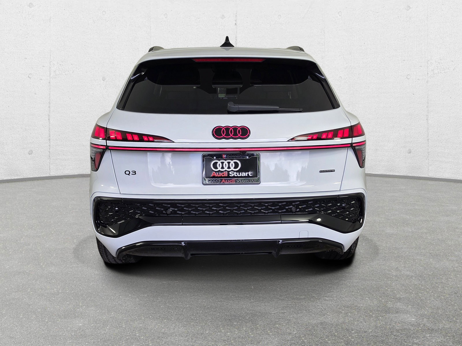 New 2026 Audi Q3 quattro 2.0T AWD/4WD image 5
