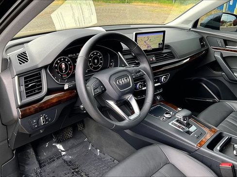 Used 2018 Audi Q5 2.0T Premium Plus w/ Premium Plus Package AWD/4WD image 18