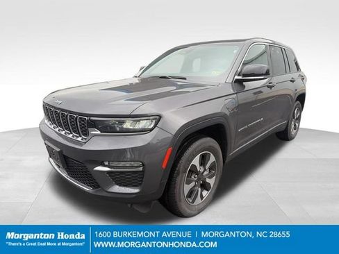 Used 2024 Jeep Grand Cherokee Limited 4xe AWD/4WD image 3