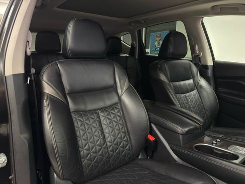 Used 2019 Nissan Murano Platinum AWD/4WD image 12