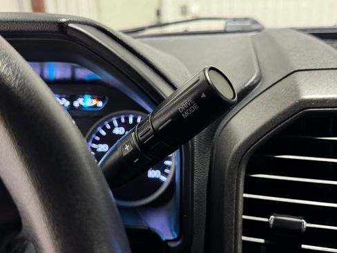 Used 2022 Ford F350 XL w/ Power Equipment Group image 26