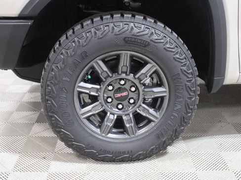 New 2026 GMC Sierra 1500 AT4X AWD/4WD image 47