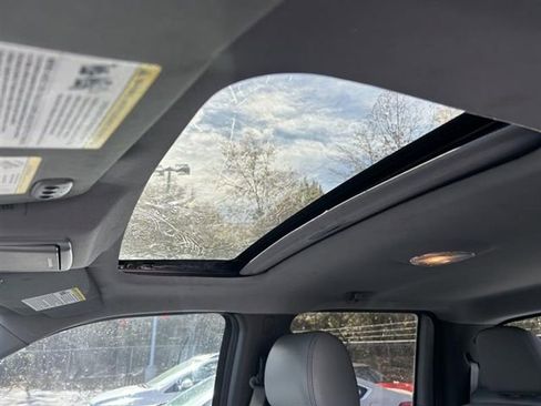 Used 2013 Ford F150 Lariat w/ Luxury Equipment Group image 15