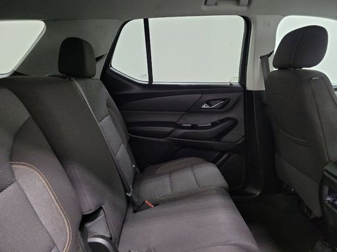 Used 2020 Chevrolet Traverse LS FWD image 19