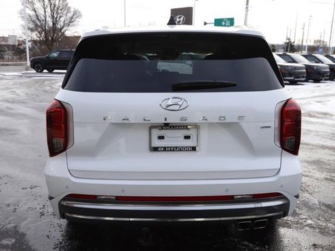 Certified 2025 Hyundai Palisade Calligraphy image 6
