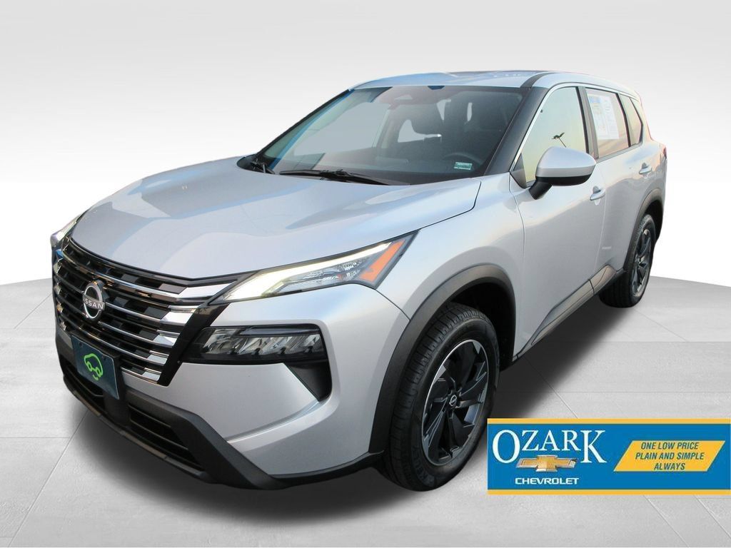 Used 2025 Nissan Rogue SV FWD 360° Tour