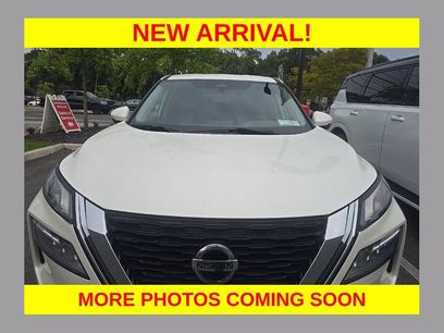 Used 2021 Nissan Rogue SV