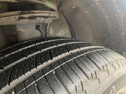 Used 2013 Lexus RX 450h AWD image 12