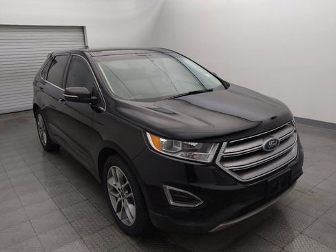Used 2017 Ford Edge Titanium w/ Equipment Group 301A FWD image 13