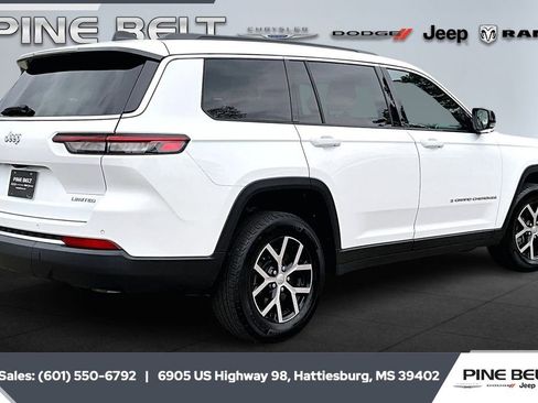 Used 2024 Jeep Grand Cherokee L Limited image 11