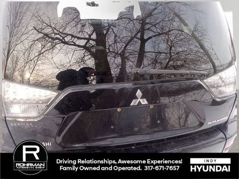 Used 2009 Mitsubishi Outlander ES image 4