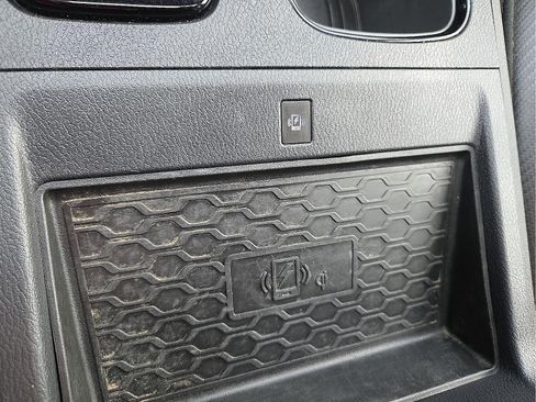 Used 2022 Nissan Frontier PRO-4X w/ Pro-4X Premium Package image 20