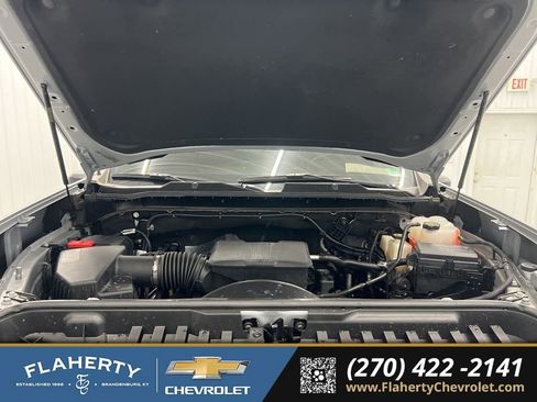 Used 2025 Chevrolet Silverado 2500 Custom w/ Custom Value Package image 16