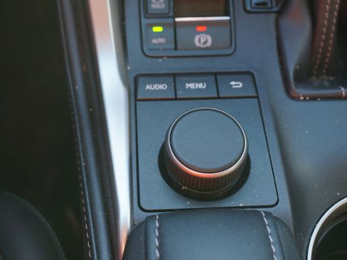 Used 2015 Lexus NX 200t AWD image 14