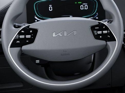 New 2026 Kia Niro LX FWD image 22