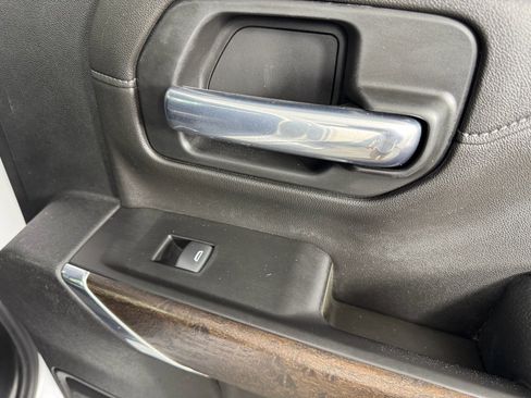 Used 2020 GMC Sierra 3500 Denali w/ Denali Ultimate Package image 35