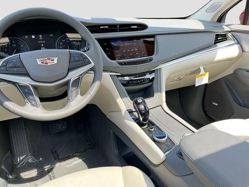 New 2026 Cadillac XT5 Premium Luxury image 30