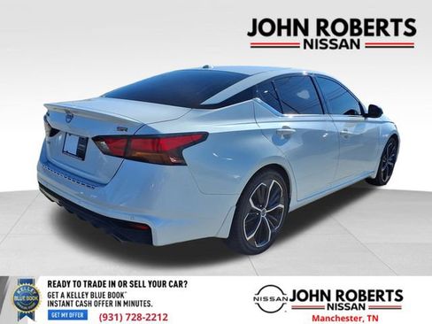 Used 2023 Nissan Altima 2.5 SR image 16