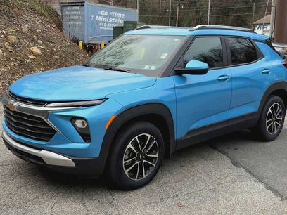 Used 2025 Chevrolet TrailBlazer LT w/ Convenience Package