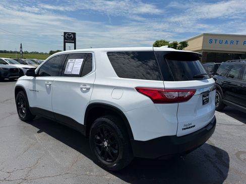 Used 2019 Chevrolet Traverse LS FWD image 27