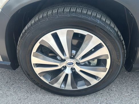 Used 2019 Subaru Ascent Limited w/ Popular Package #3 AWD/4WD image 35
