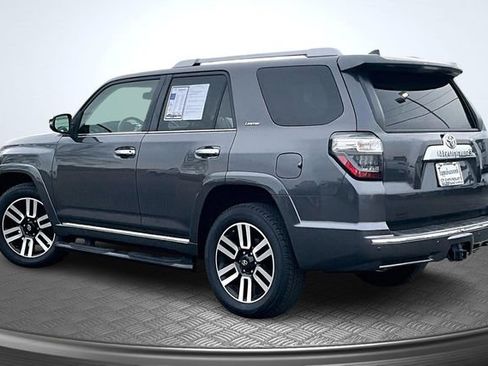 Used 2020 Toyota 4Runner SR5 image 4