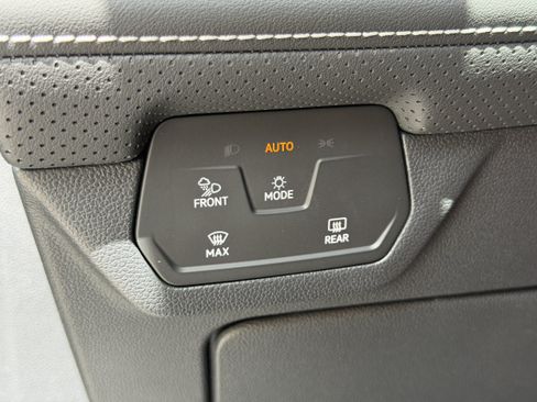 New 2026 Volkswagen Atlas SEL Premium R-Line AWD/4WD image 31