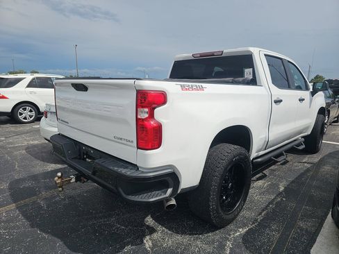 Used 2019 Chevrolet Silverado 1500 Custom Trail Boss w/ Custom Convenience Package image 6