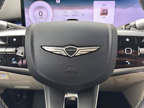 Used 2026 Genesis GV70 2.5T Select AWD/4WD image 23