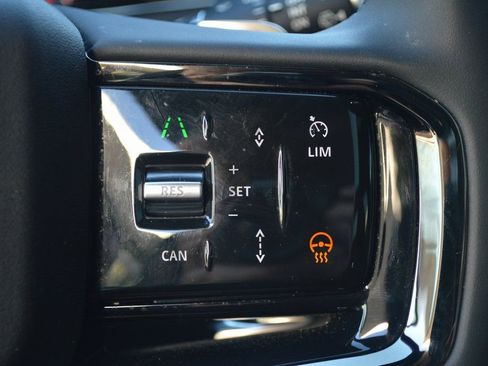 Certified 2025 Land Rover Range Rover Evoque S image 19