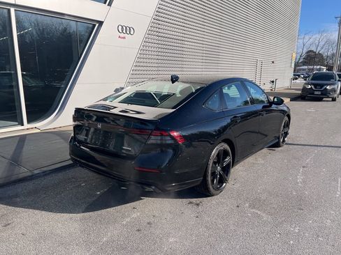 Used 2023 Honda Accord Sport image 28