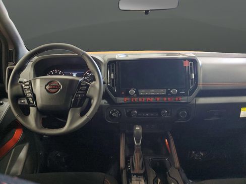 New 2025 Nissan Frontier PRO-4X image 5